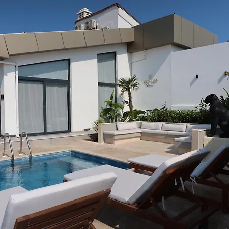 Costa Luxury Adult Only 12 Hotel Cesme